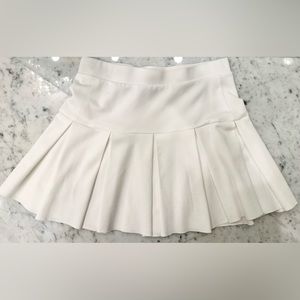 White pleated skirt (tennis like)